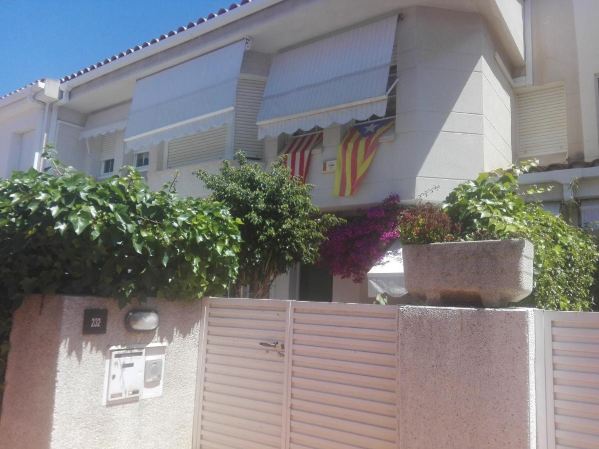 Appartement Agradable Y Familiar à Premiá de Mar Extérieur photo