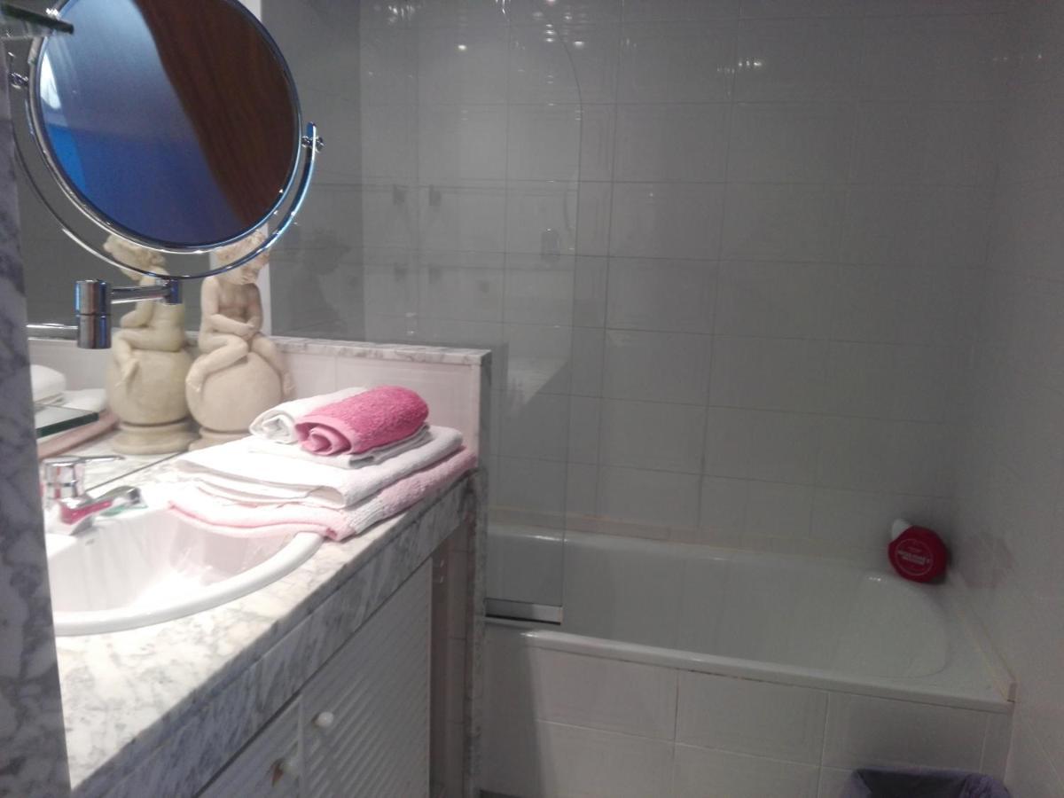 Appartement Agradable Y Familiar à Premiá de Mar Extérieur photo